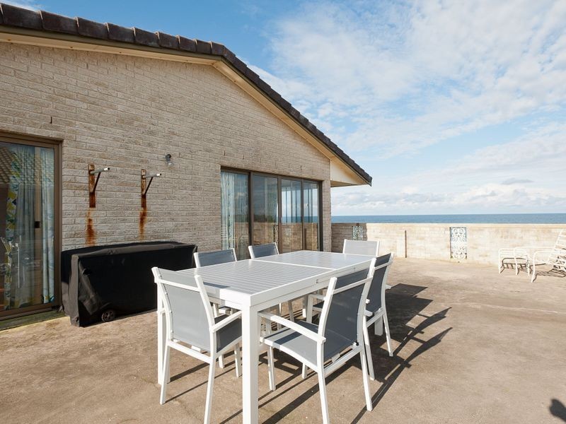 3 Seaview Parade, Wallabi Point NSW 2430