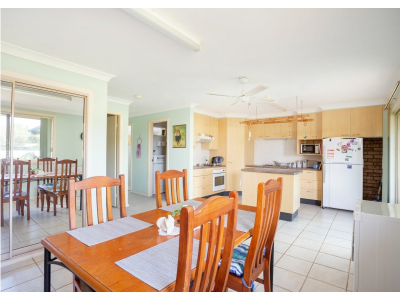 Unit 2/48 Dolphin Ave, Taree NSW 2430