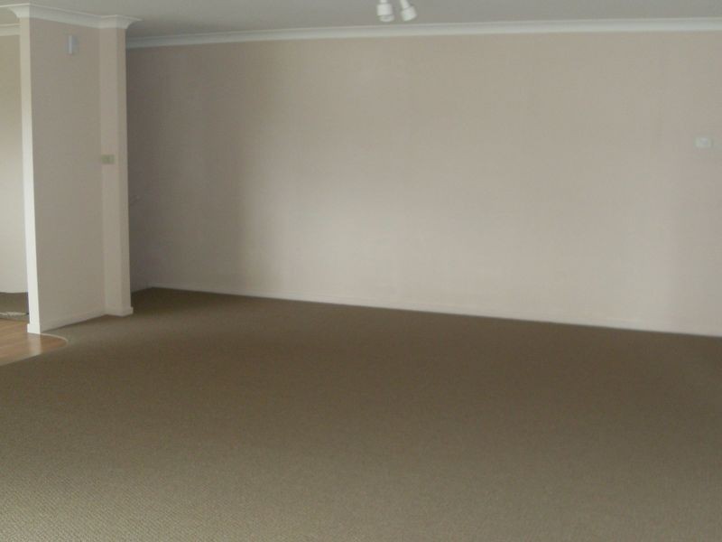 1/17 Elizabeth Avenue, Taree NSW 2430