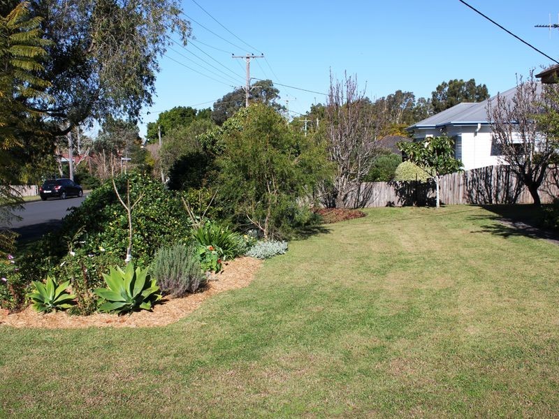 4 Pioneer Street, Taree NSW 2430