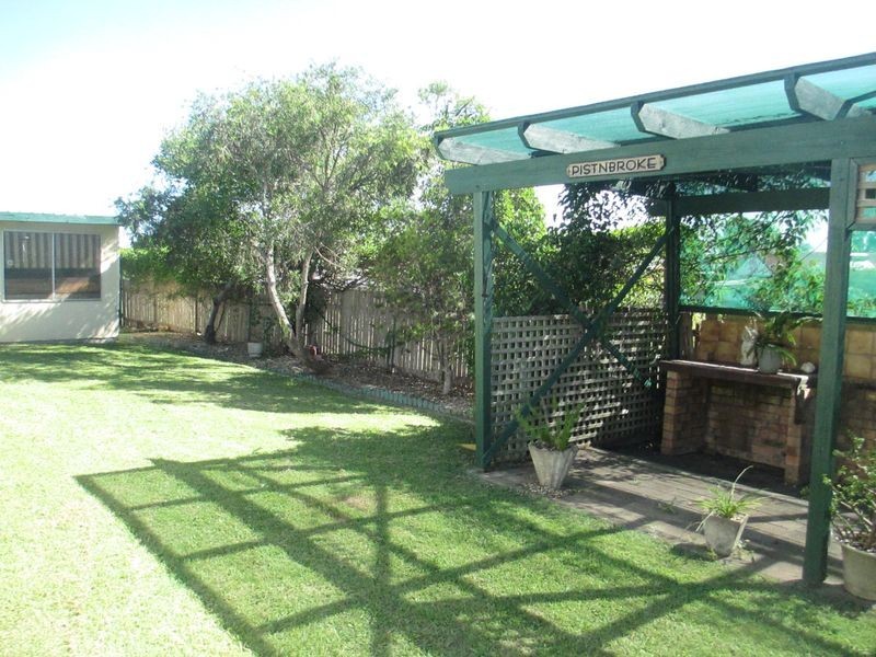 28 Bangalow Place, Taree NSW 2430