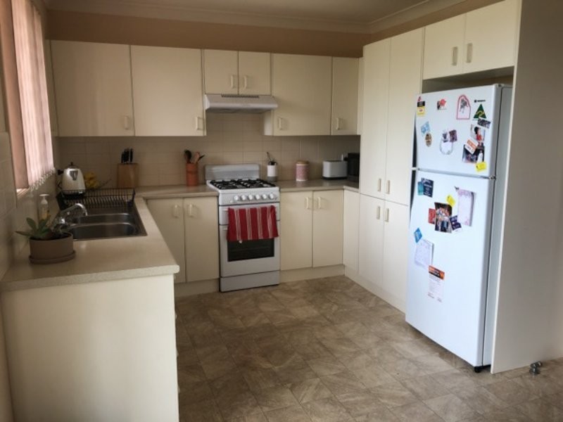 18 Talawong Drive, Taree NSW 2430