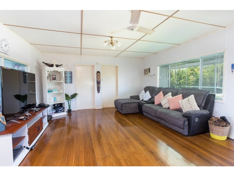 19 Railway Parade, Taree NSW 2430