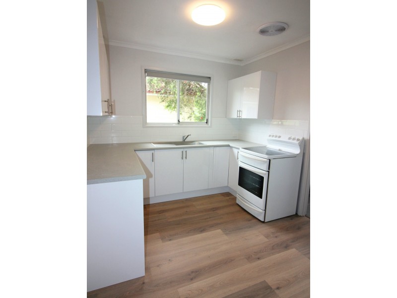 13 Deakin Crescent, Taree NSW 2430