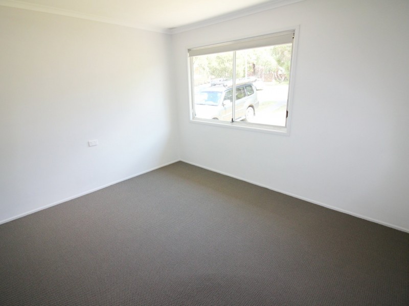 13 Deakin Crescent, Taree NSW 2430