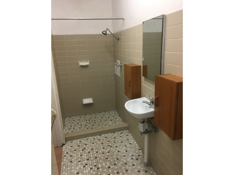 Unit 1/Cnr Ungala Road & Old Bar Roads, Old Bar NSW 2430