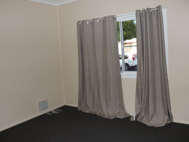 1/53b Commerce Street, Taree NSW 2430