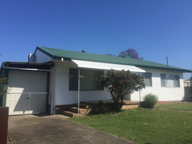 6 Georges Lane, Taree NSW 2430
