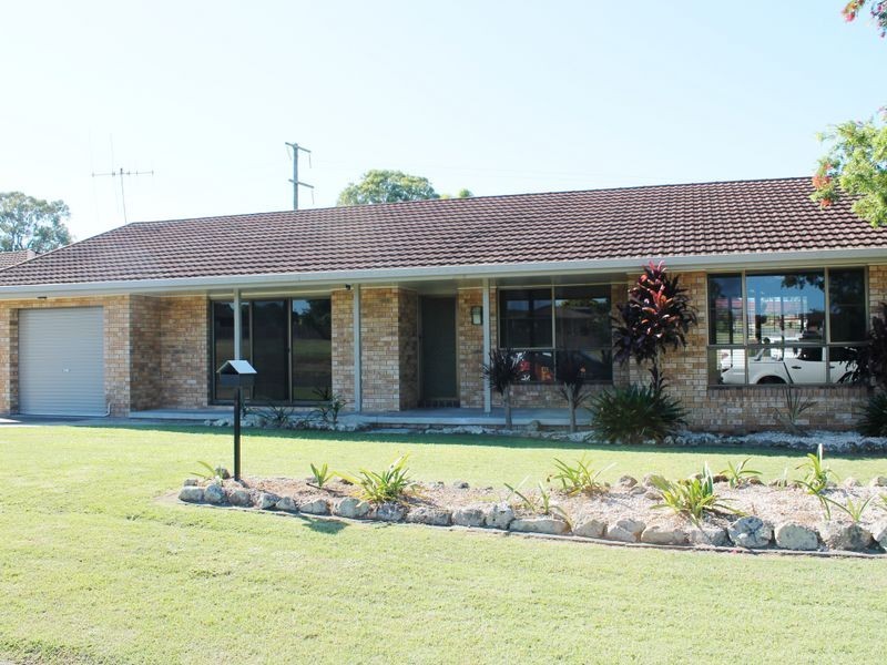 10 Bangalow Place, Taree NSW 2430