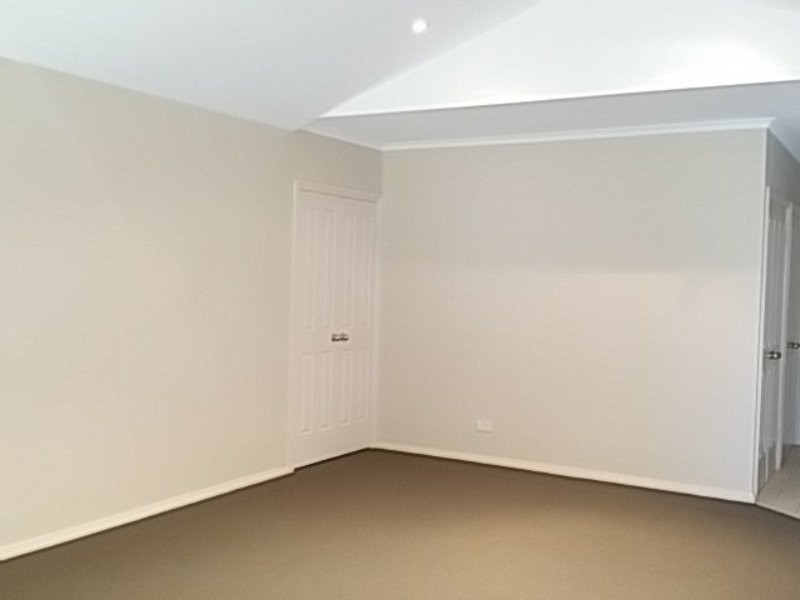 1/12 Hall Street, Old Bar NSW 2430