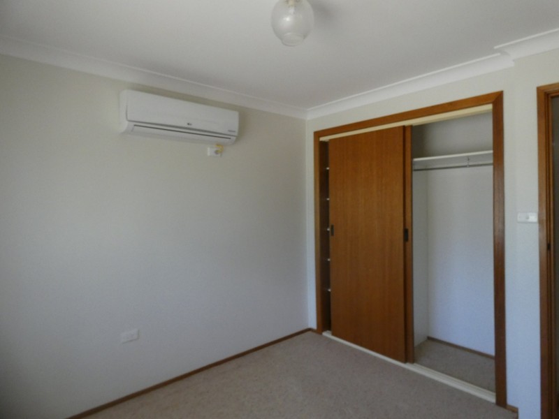 8 Jacaranda Avenue, Wingham NSW 2429