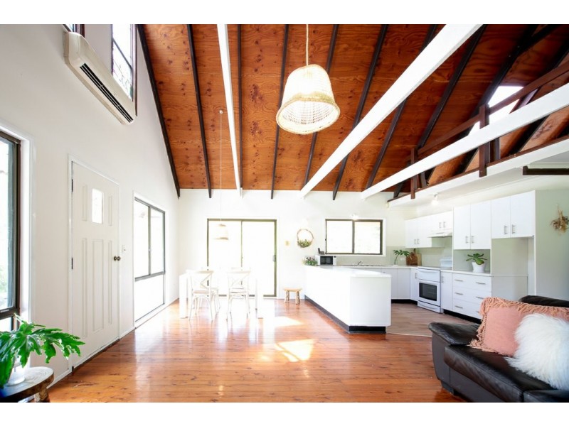 664 Warrawillah Road, Mooral Creek NSW 2429