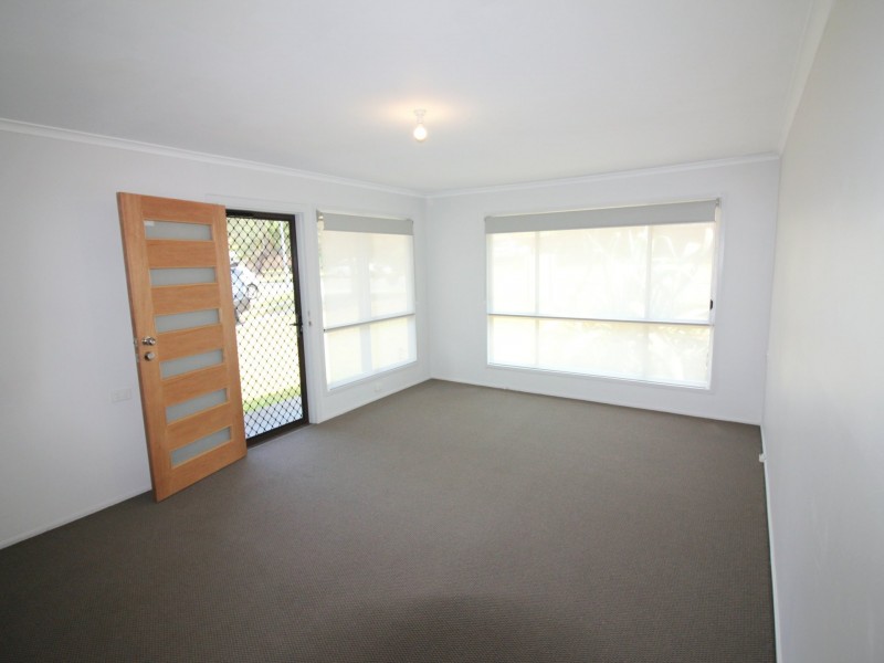 13 Deakin Crescent, Taree NSW 2430