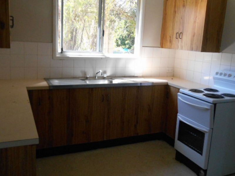 13 Deakin Crescent, Taree NSW 2430