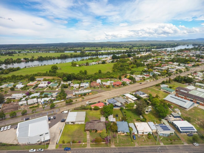10 Cowper Street, Taree NSW 2430