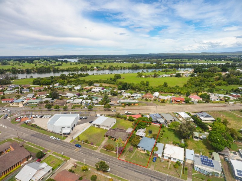 10 Cowper Street, Taree NSW 2430