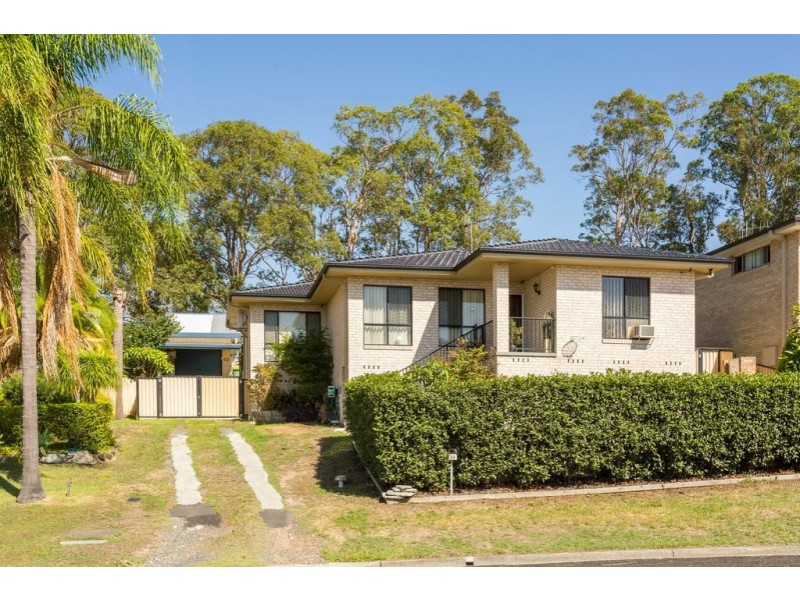 17 Talawong Drive, Taree NSW 2430