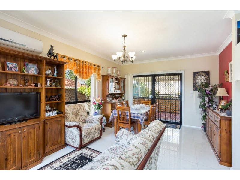 17 Talawong Drive, Taree NSW 2430
