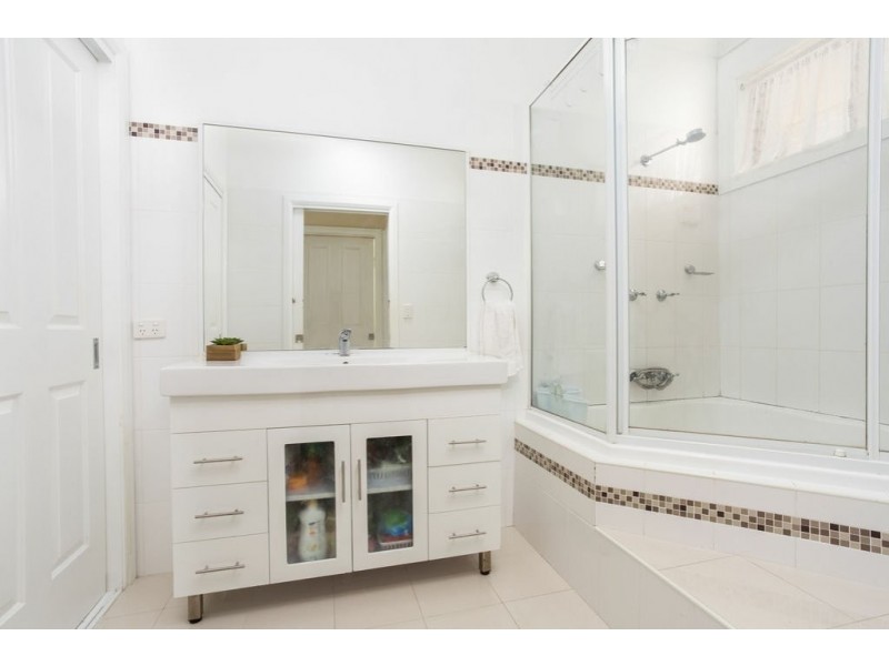 17 Talawong Drive, Taree NSW 2430
