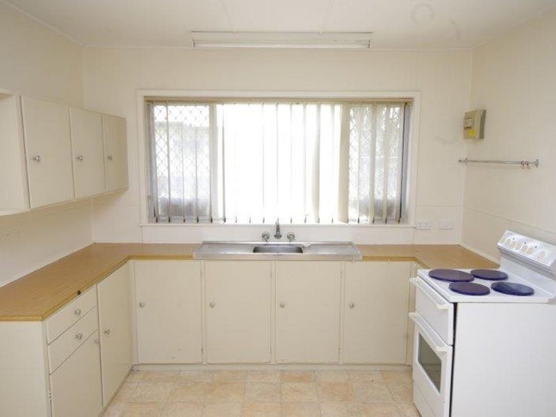 2/31 Chatham Avenue, Taree NSW 2430