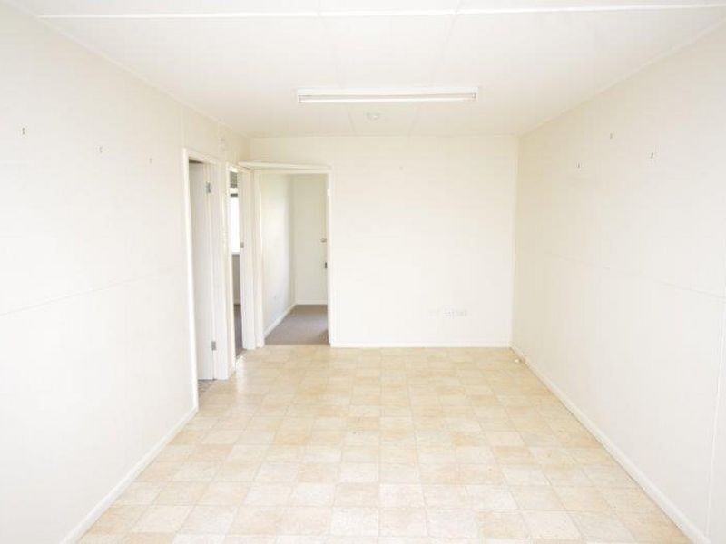 2/31 Chatham Avenue, Taree NSW 2430