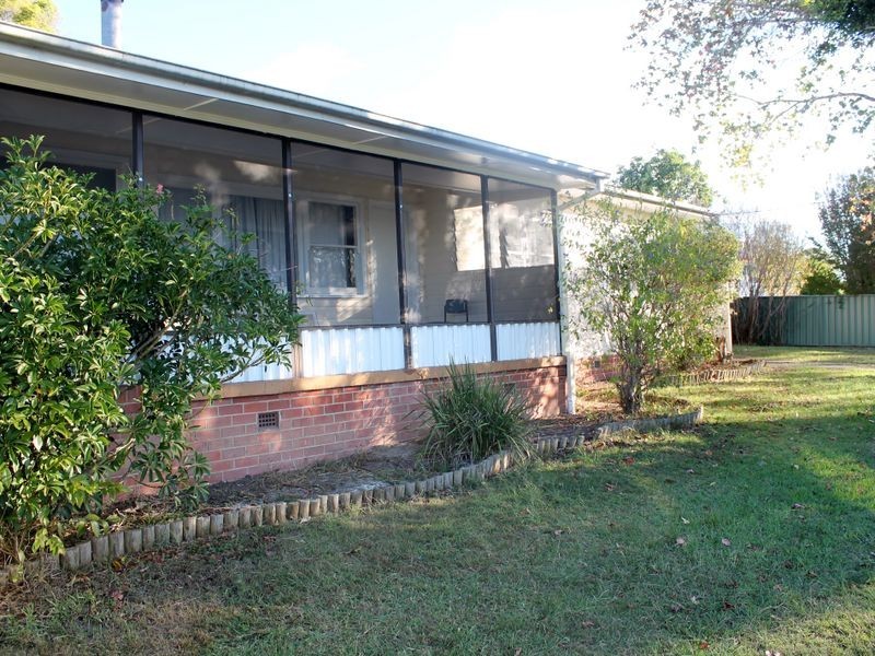 2a Burri Street, Taree NSW 2430