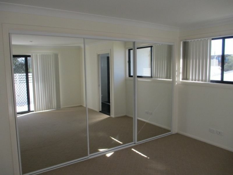 4/1 Connell Street, Old Bar NSW 2430