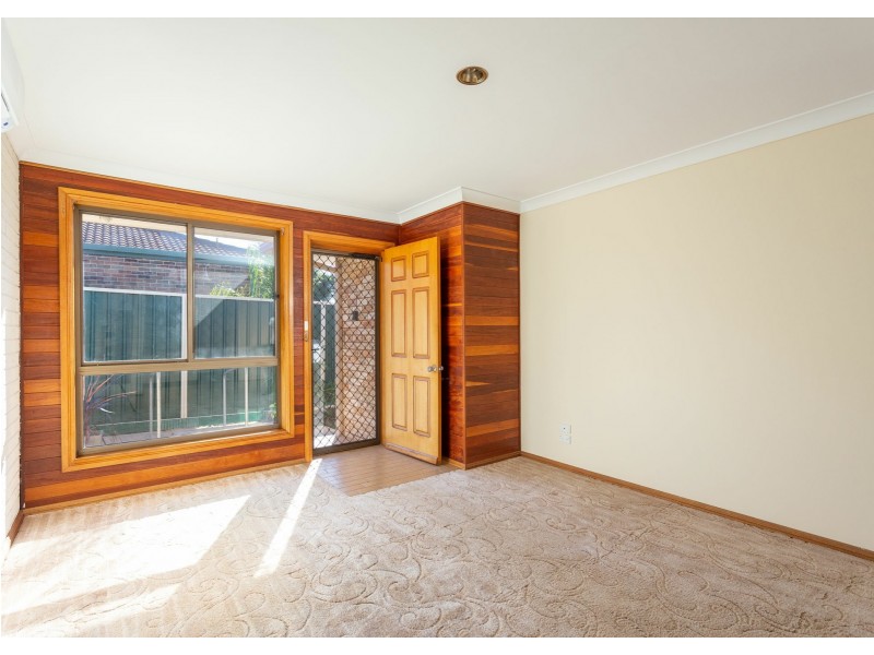 2/9-11 Wyden Street, Old Bar NSW 2430