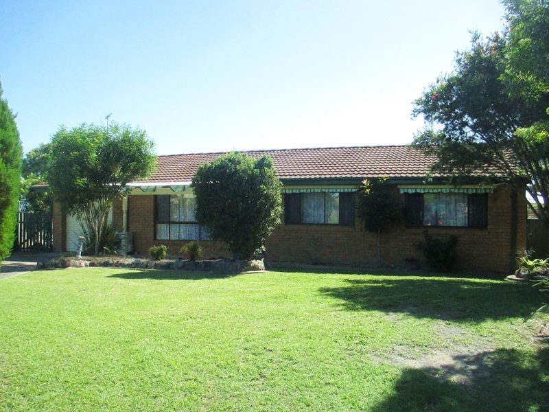 28 Bangalow Place, Taree NSW 2430
