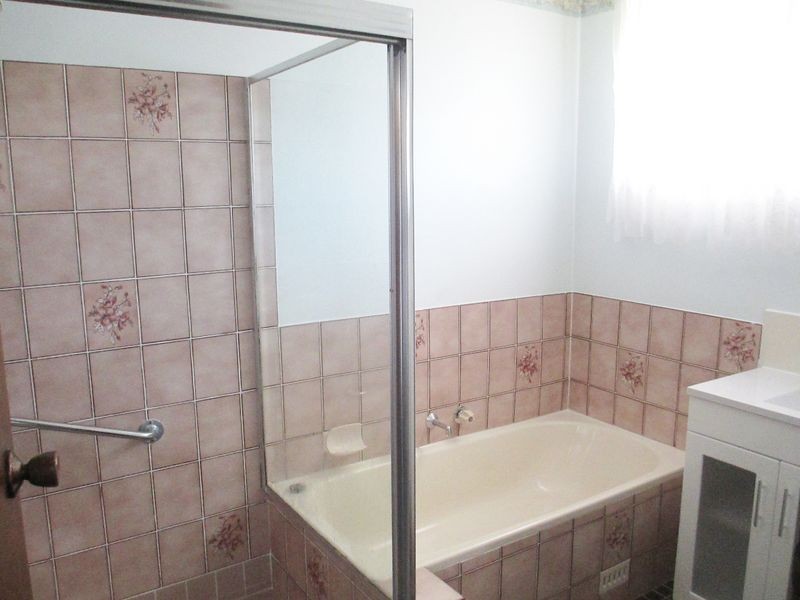 28 Bangalow Place, Taree NSW 2430
