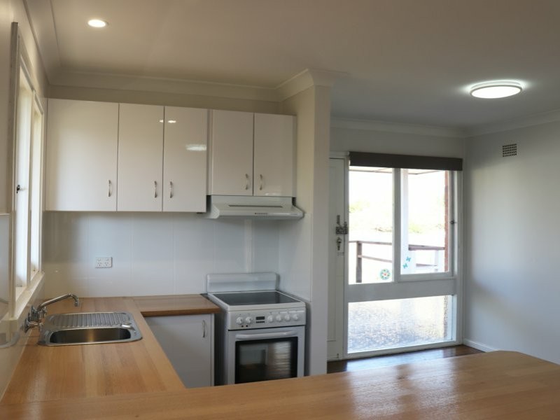 2 Gwenneth Avenue, Taree NSW 2430