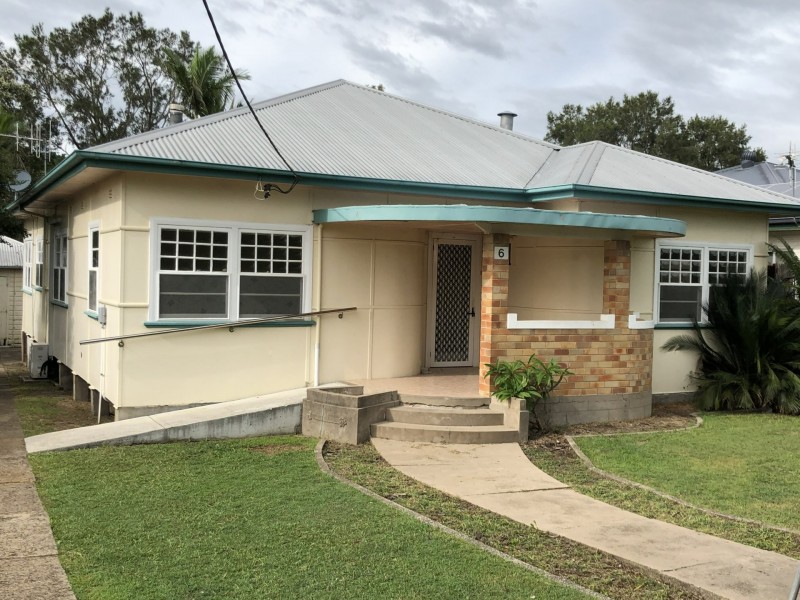 6 Mackay Street, Taree NSW 2430