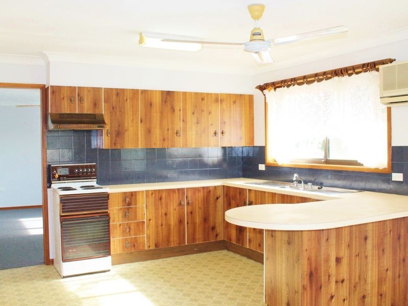 4 Banksia Place, Taree NSW 2430