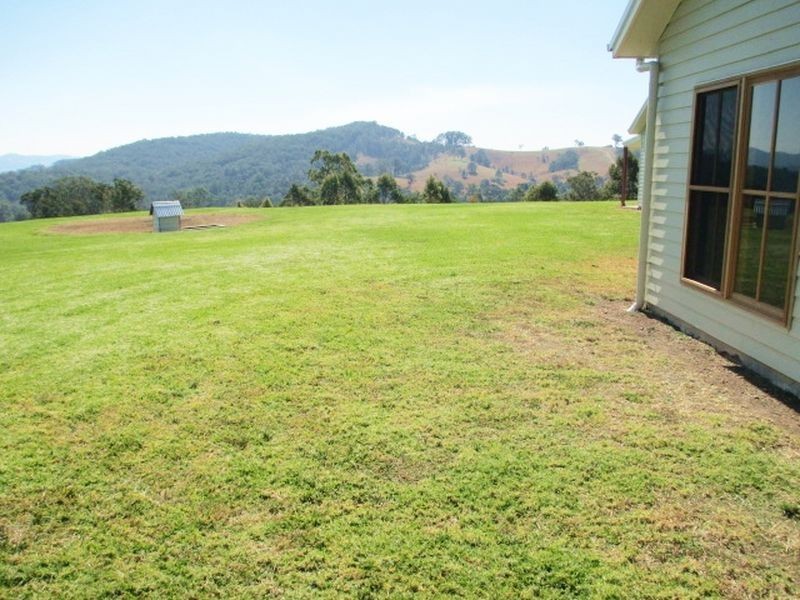 5750 Bucketts Way, Burrell Creek NSW 2429