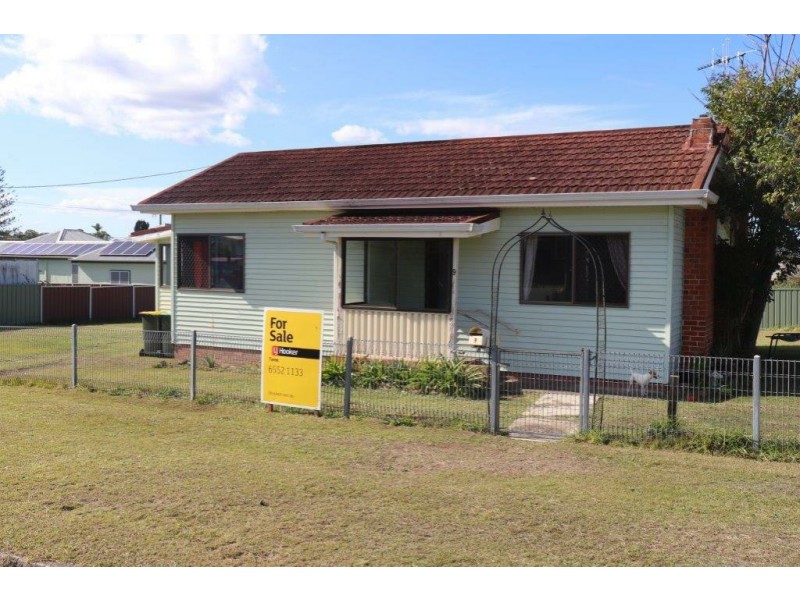 9 Boomerang Street, Taree NSW 2430