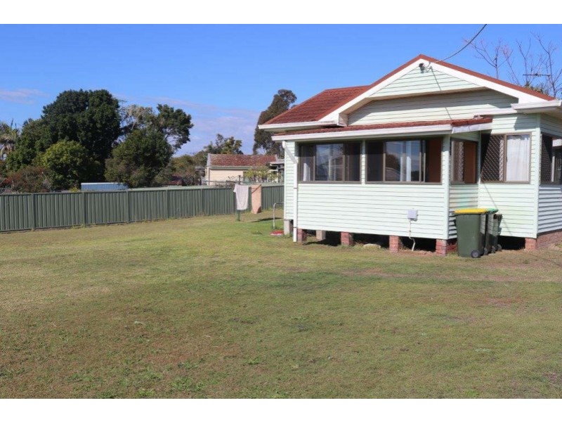 9 Boomerang Street, Taree NSW 2430