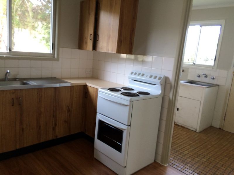 13 Deakin Crescent, Taree NSW 2430