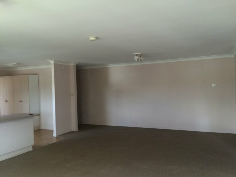 1/17 Elizabeth Avenue, Taree NSW 2430