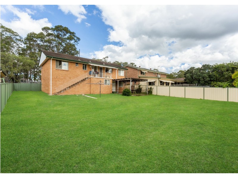 51 Bushland Drive, Taree NSW 2430