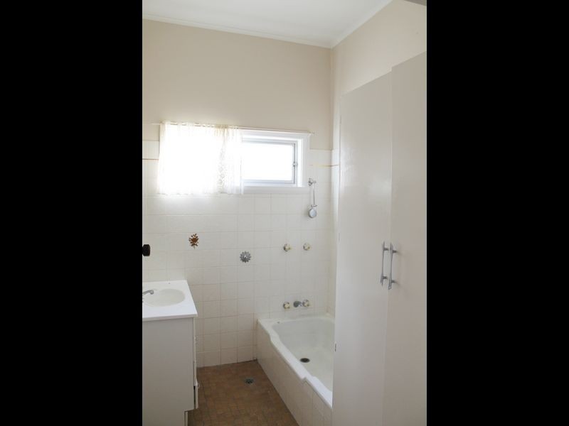 20 Albert Lane, Taree NSW 2430