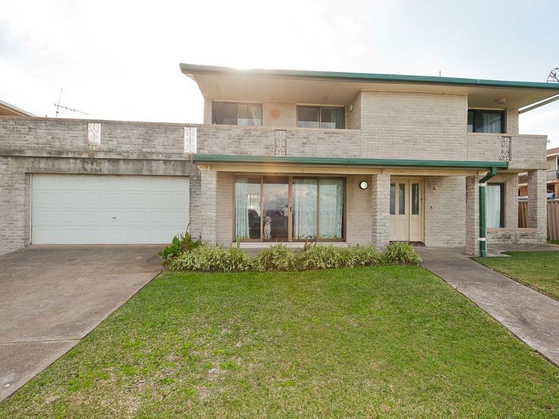 3 Seaview Parade, Wallabi Point NSW 2430