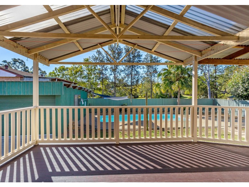 33 Bayview Crescent, Taree NSW 2430