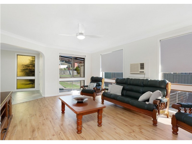 33 Bayview Crescent, Taree NSW 2430