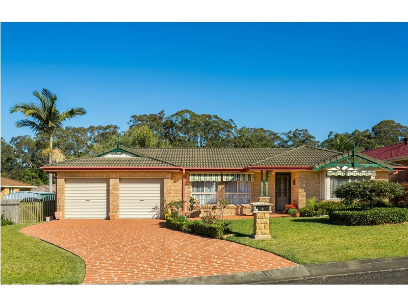 4 Robusta Parade, Taree NSW 2430