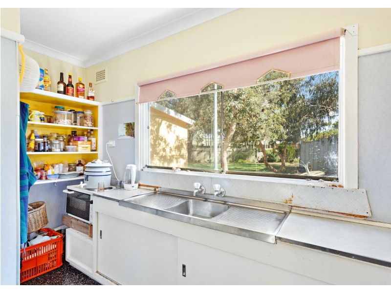 57 Beach Street, Tuncurry NSW 2428