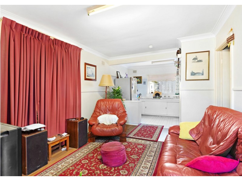 57 Beach Street, Tuncurry NSW 2428