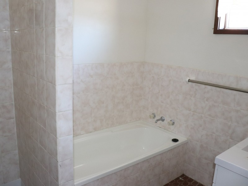 75 Mudford Street, Taree NSW 2430