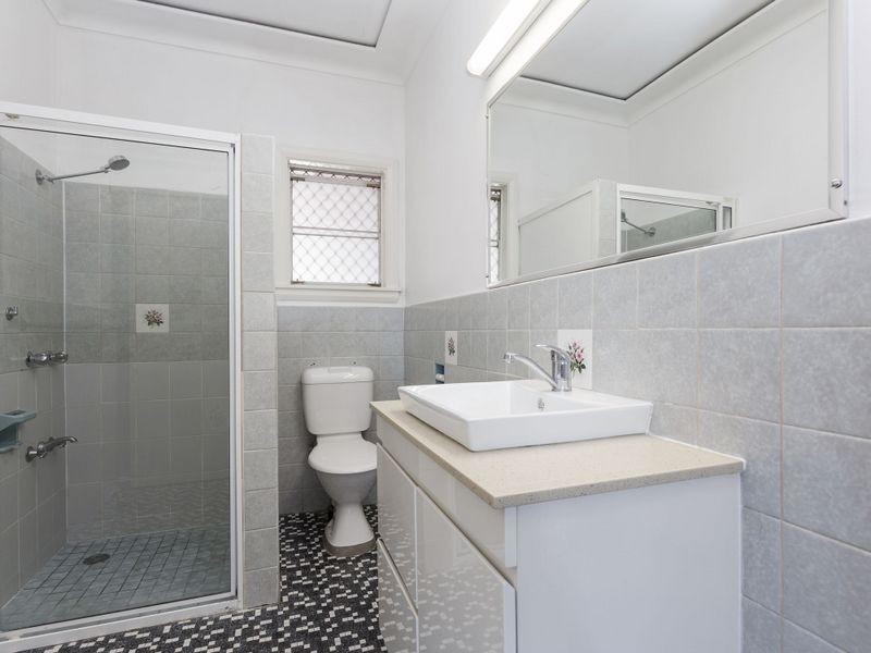 24 Maiden Avenue, Taree NSW 2430