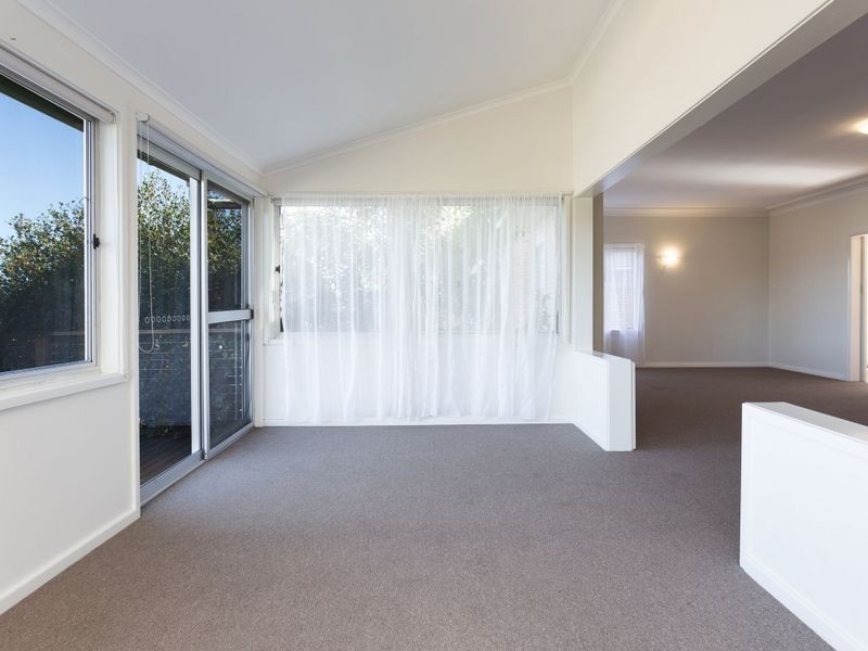 24 Maiden Avenue, Taree NSW 2430