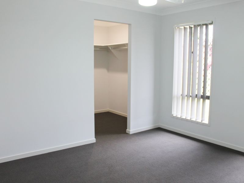8 Rosewood Crescent, Taree NSW 2430